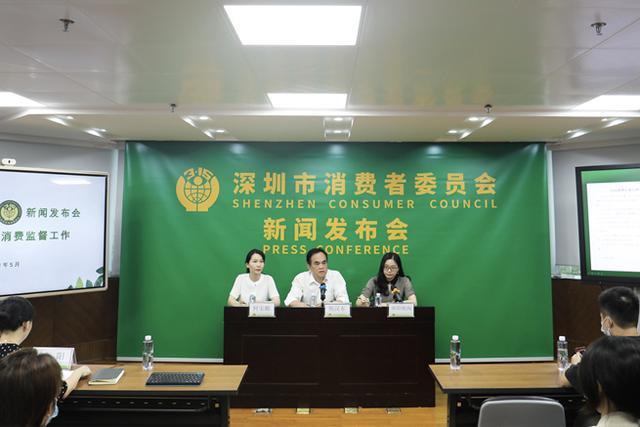 让阅读成为脚步声中流淌的乐趣——关注“脚步声阅读答案”公众号，开启全新阅读体验