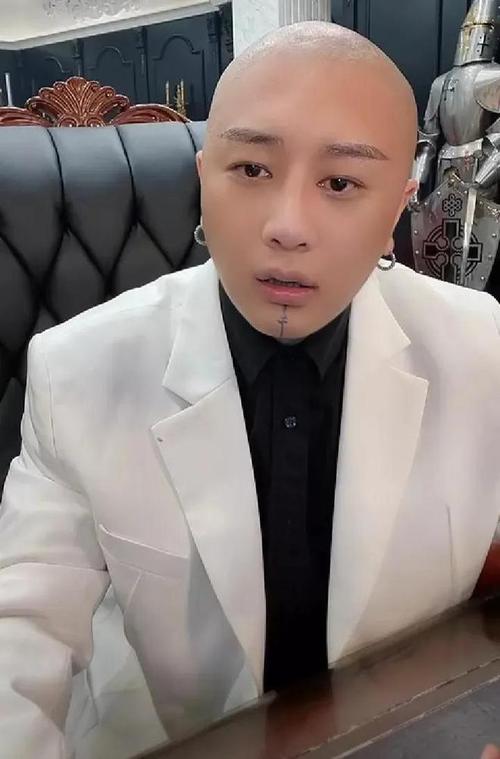 关于方丈抖音直播人气的信息